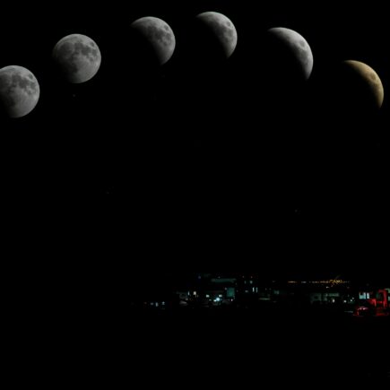 Fazy Księżyca w listopadzie 2025 - kalendarz Księżyca i cykl Księżyca