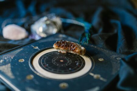 Horoskop weekendowy 17-19 października 2025