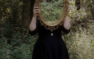 Wróżby na Halloween i Andrzejki - lustro