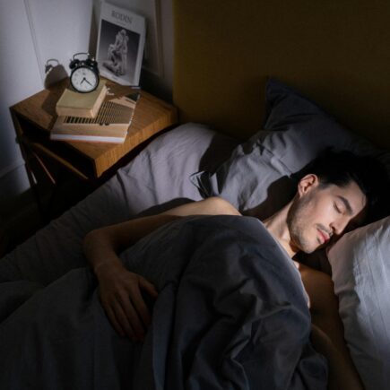 Dlaczego podczas Pełni Księżyca gorzej śpimy? Pełnia a sen.