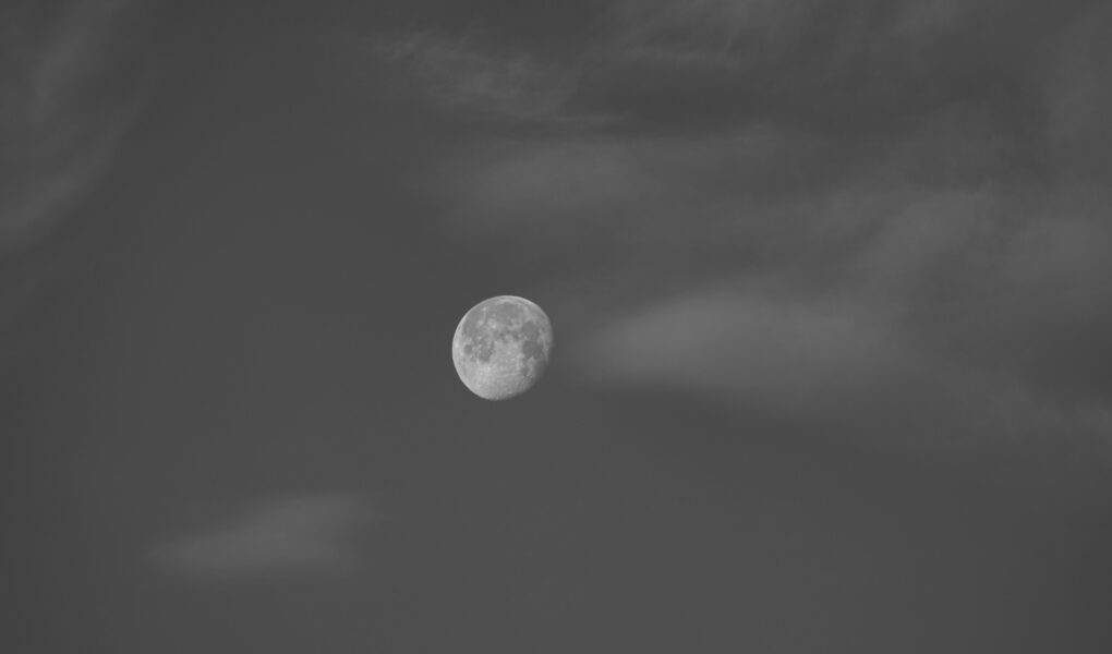 Pełnia Księżyca w kwietniu 2026 - kiedy będzie