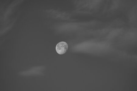 Pełnia Księżyca w kwietniu 2026 - kiedy będzie